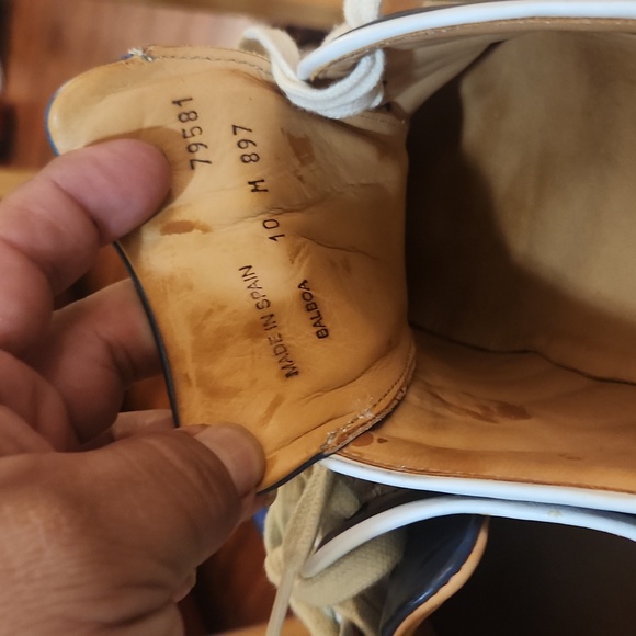 Mezlan sneakers like New use 3 times - Picture 3 of 6